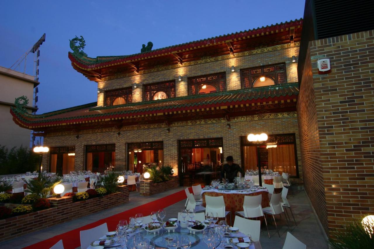 Dinastia Hotel Getafe Luaran gambar